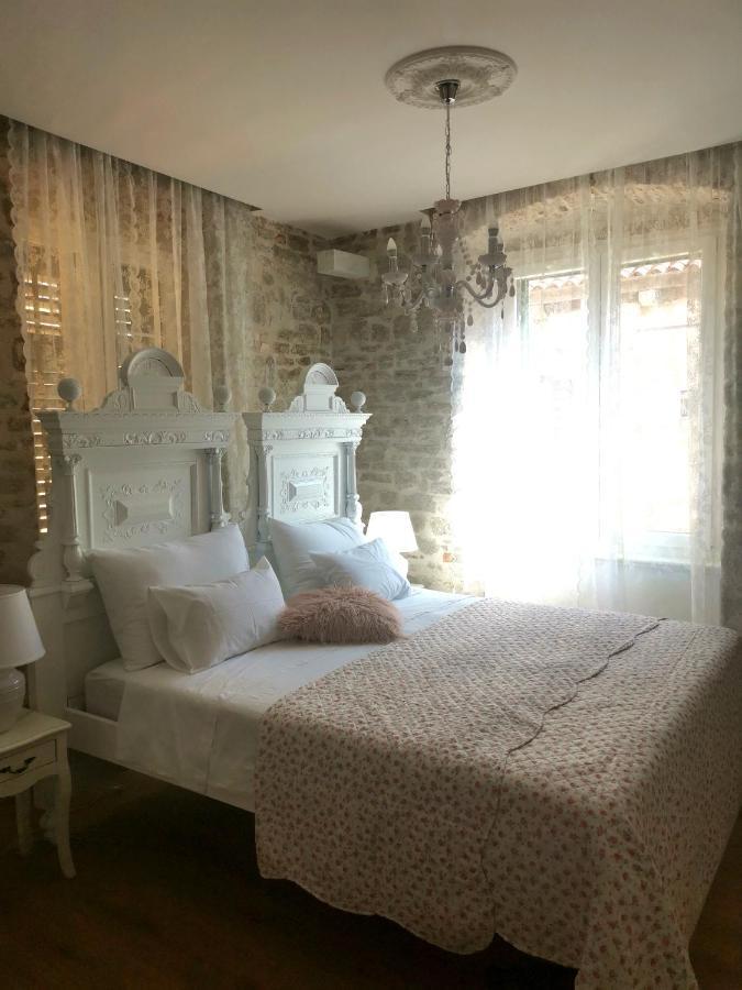L&L Rooms Royal Šibenik Eksteriør billede